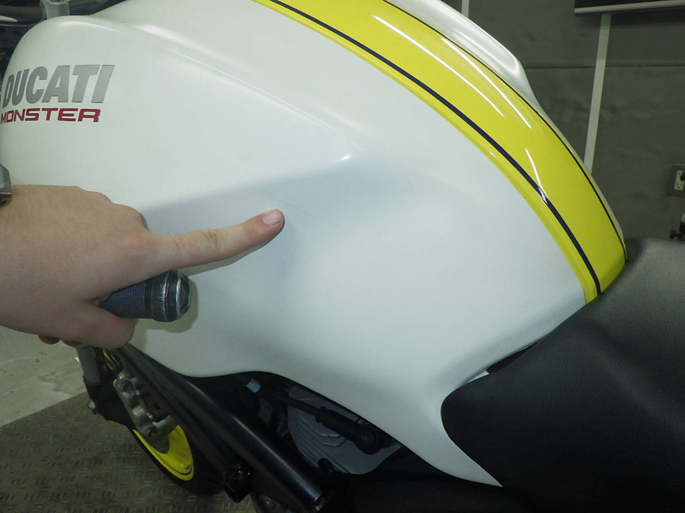 Ducati Monster 696 2011