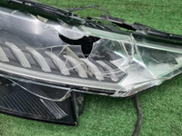 Битая Фара правая Audi Q8 (2018-2023) LED