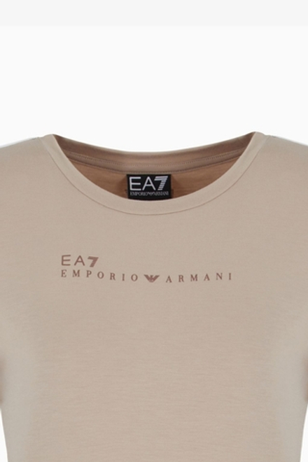 Футболка EA7