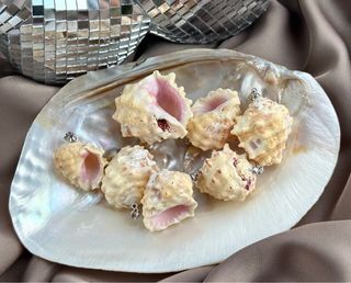 Подвеска "Ракушка" (в ассортименте)