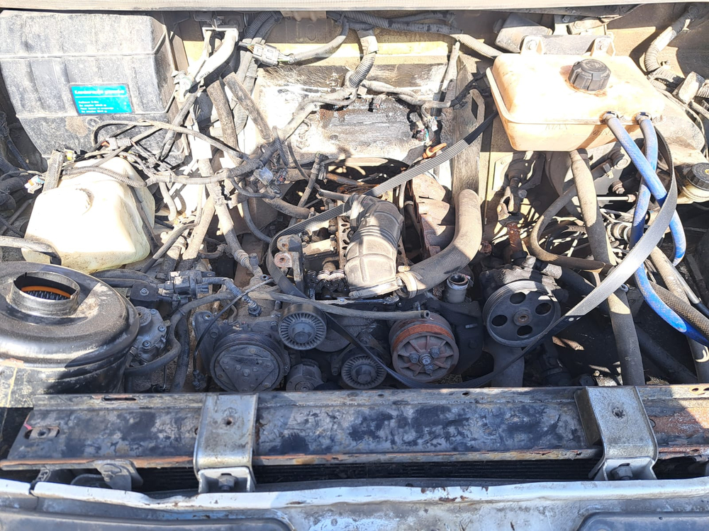 UAZ Profi 236031 (Тент, Бензиновый, 2,7 л, 150 л.с.)