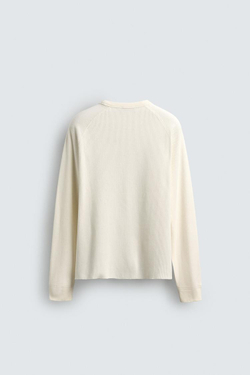 ZARA Х AARON LEVINE ФУТБОЛКА С ВАФЕЛЬНОЙ СТРУКТУРОЙ, ЭКРЮ