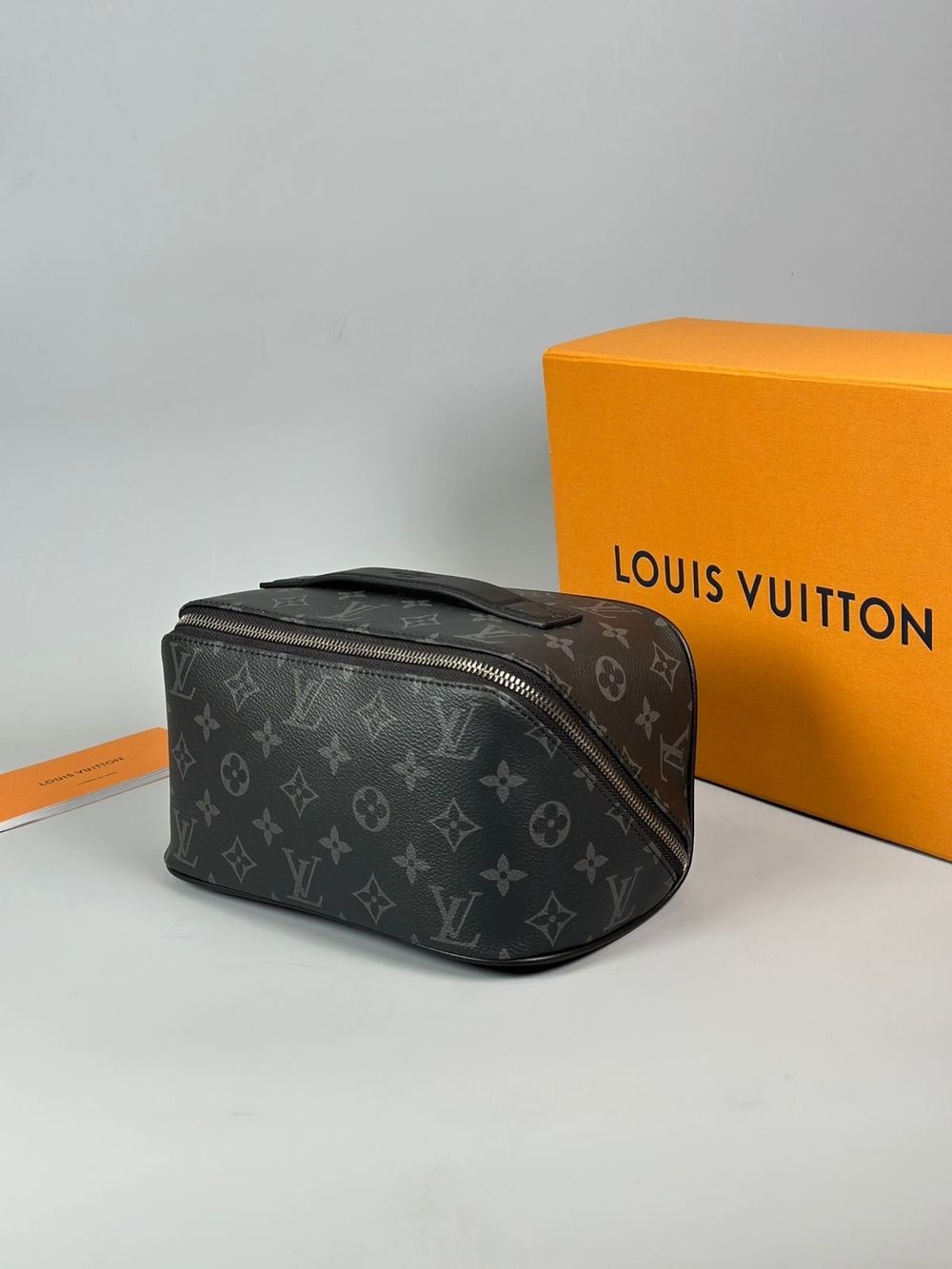 Косметичка Louis Vuitton