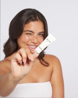 JAN MARINI HYLA3D LIP COMPLEX Крем для губ с 3D гиалуроновым комплексом