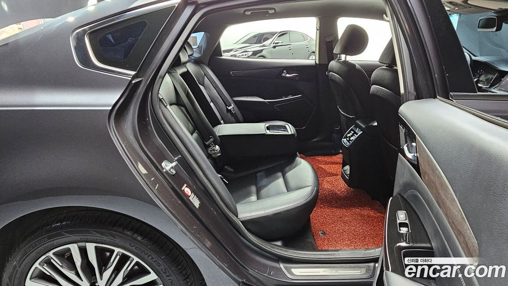 Kia K7 (Cadenza) Premier 2.5 GDI Noblesse (01.2020)