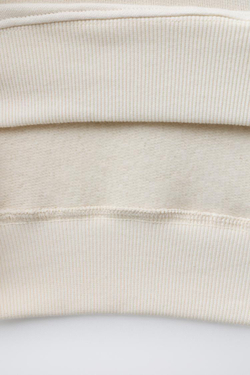 ZARA ТОЛСТОВКА С ПРИНТОМ, ЭКРЮ