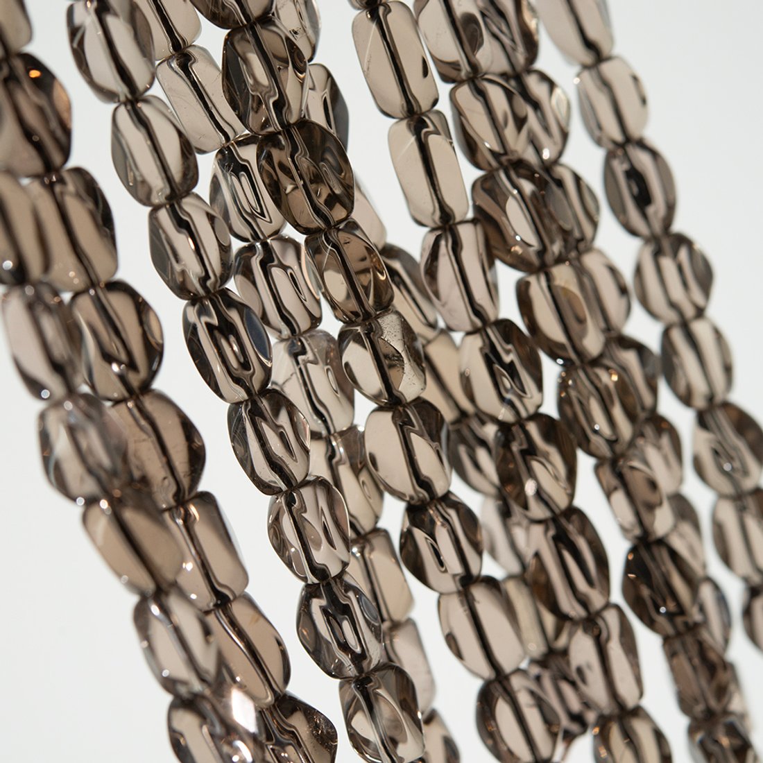 Раухтопаз (дымчатый кварц) натуральный, в форме льдинок 6,5*10мм