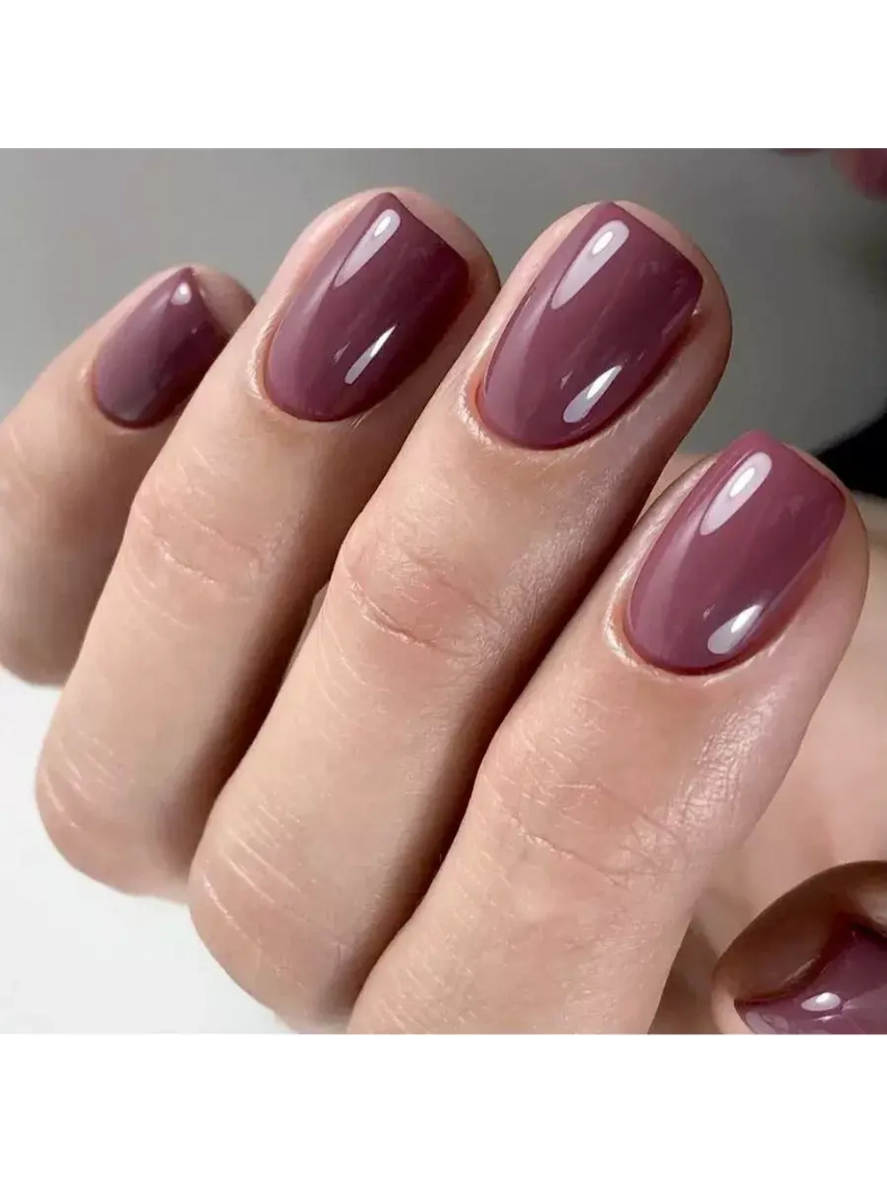 Гель лак Luxio Plush для ногтей 15 мл бежевый