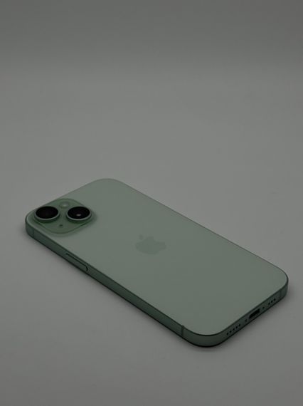 iPhone 15 128Gb Green
