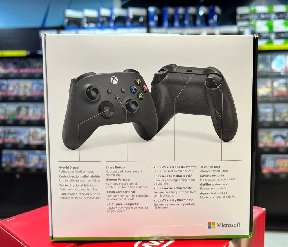 Геймпад для XBOX One Carbon Black беспроводной (черный)