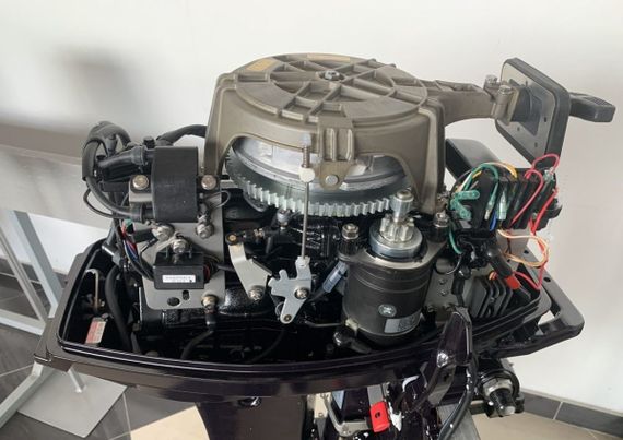 2х-тактный лодочный мотор TOHATSU M30H EPS Б/У