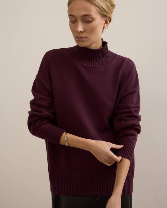 Свитер с высокой горловиной BT