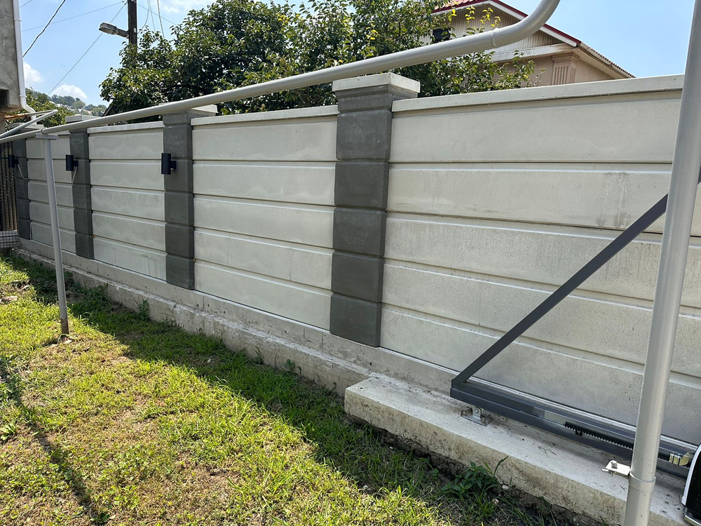 Панель наборная гладкая PG-04 "рустованная" 33см*205см