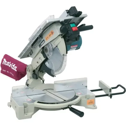 Торцовочная пила Makita LH1040