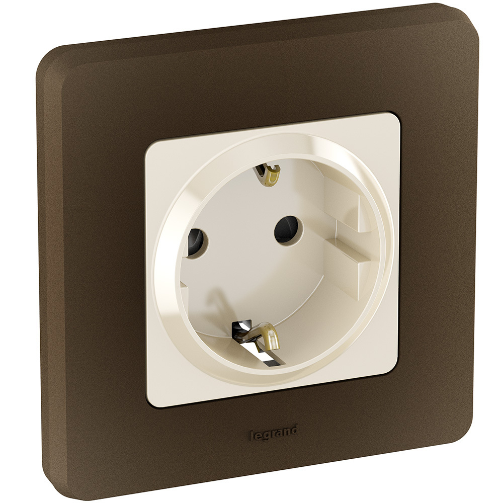 Розетка с заземлением со шторками 16А 250В слоновая кость Inspiria Legrand