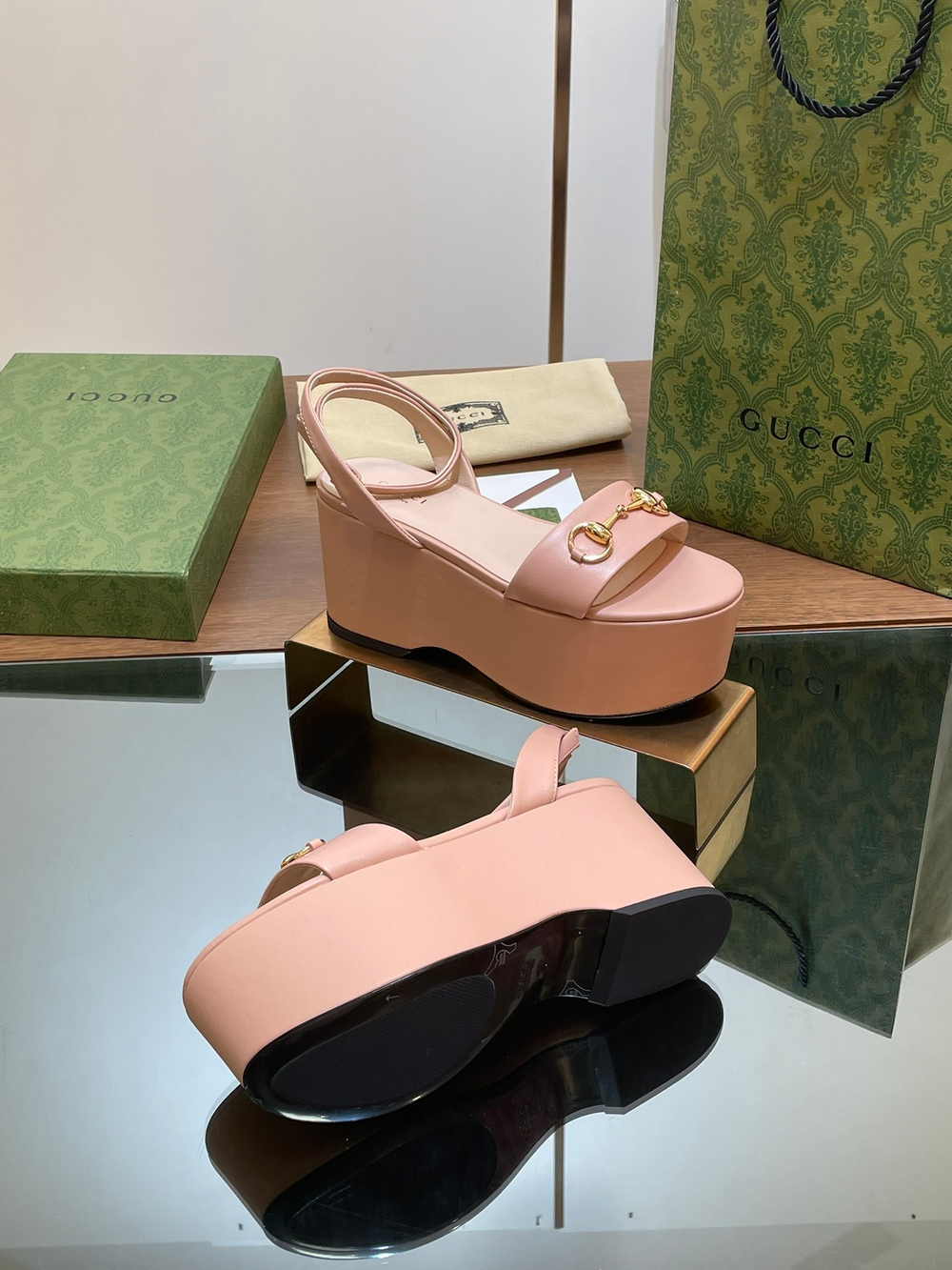Gucci Horsebit Flatform Sandal