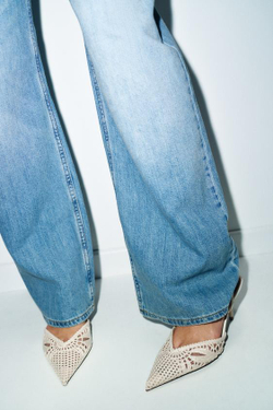 ZARA ТУФЛИ НА КАБЛУКЕ С ПЕРФОРАЦИЕЙ, ЭКРЮ