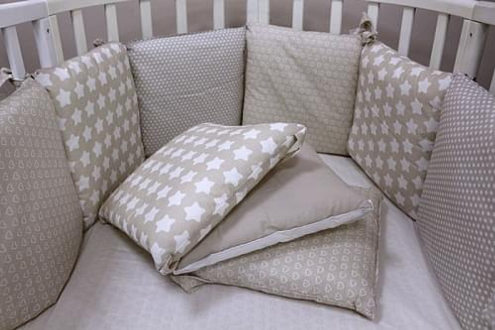 Борт в кроватку "12 месяцев"