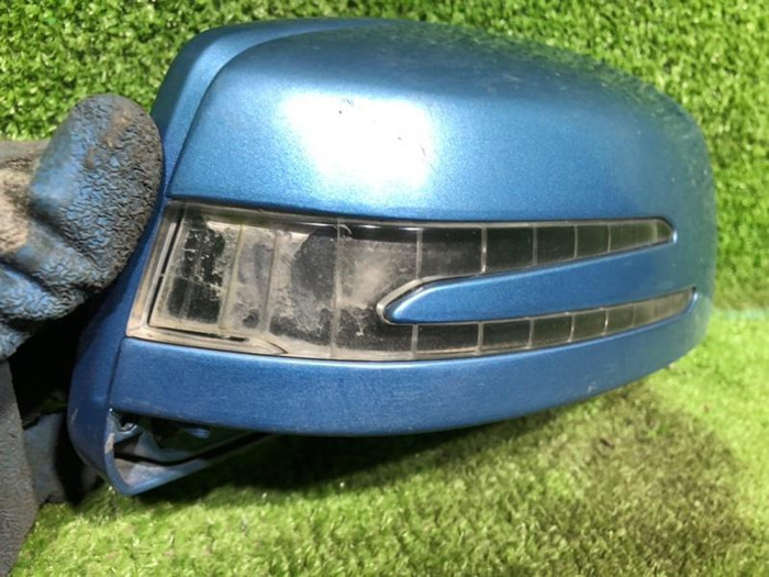 Крышка зеркала правая Mercedes Е W212 (2009-2016)