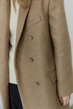 Пальто мужского кроя утепленное