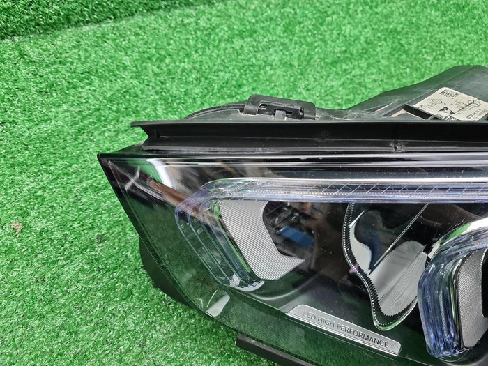 Фара левая Mercedes GLE V167 (2018-2024) LED