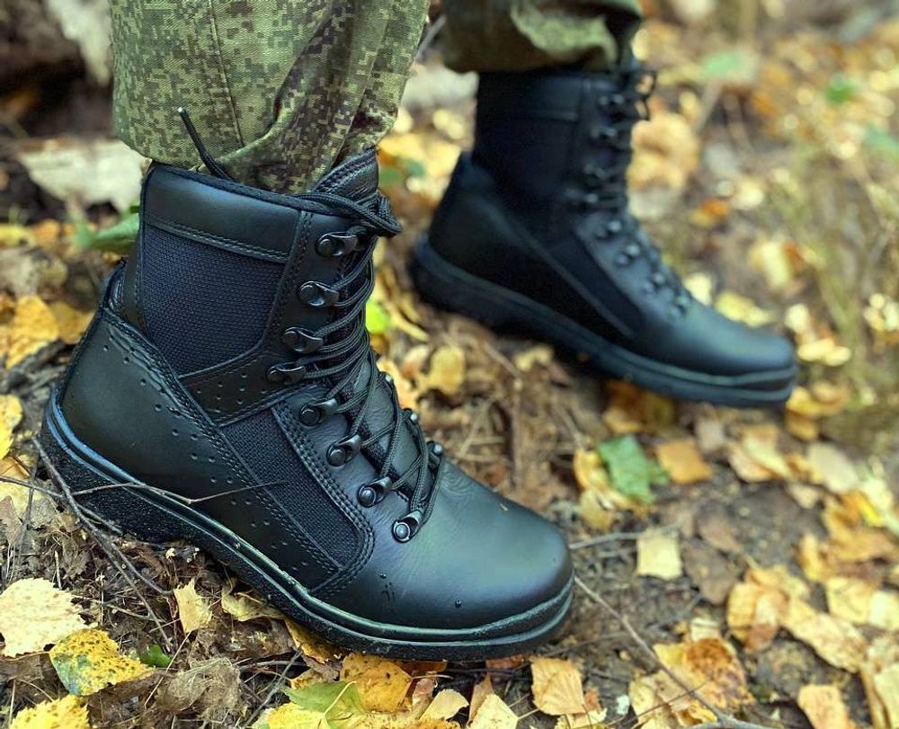 Мод. 614. Облегченные берцы с текстильными вставками (средние)