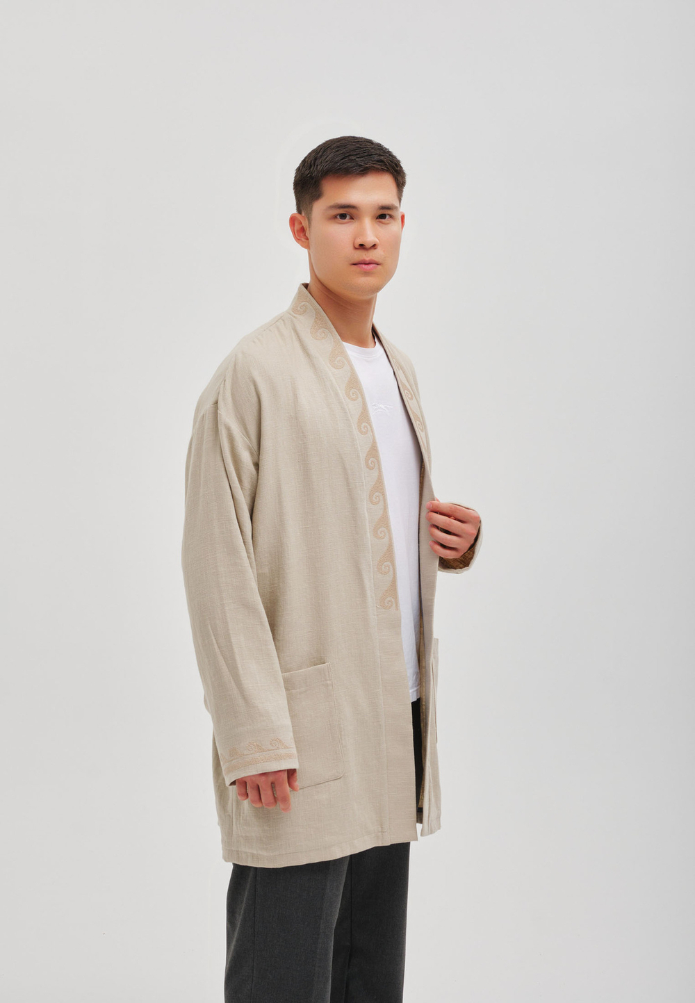 Шапан льняной короткий OYU TOLQYN BEIGE