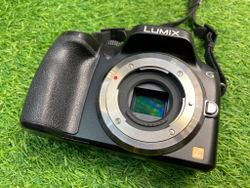 Panasonic Lumix G5 kit 14-42mm 750 кадров