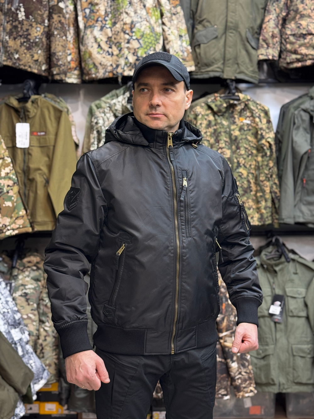 Куртка бомбер Corbona Деми Черный