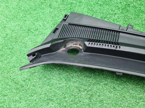 Жабо Geely Coolray (2019-2024)