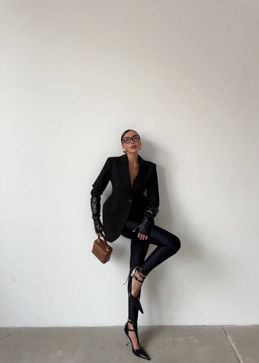 Жакет "Инстамодель", черный