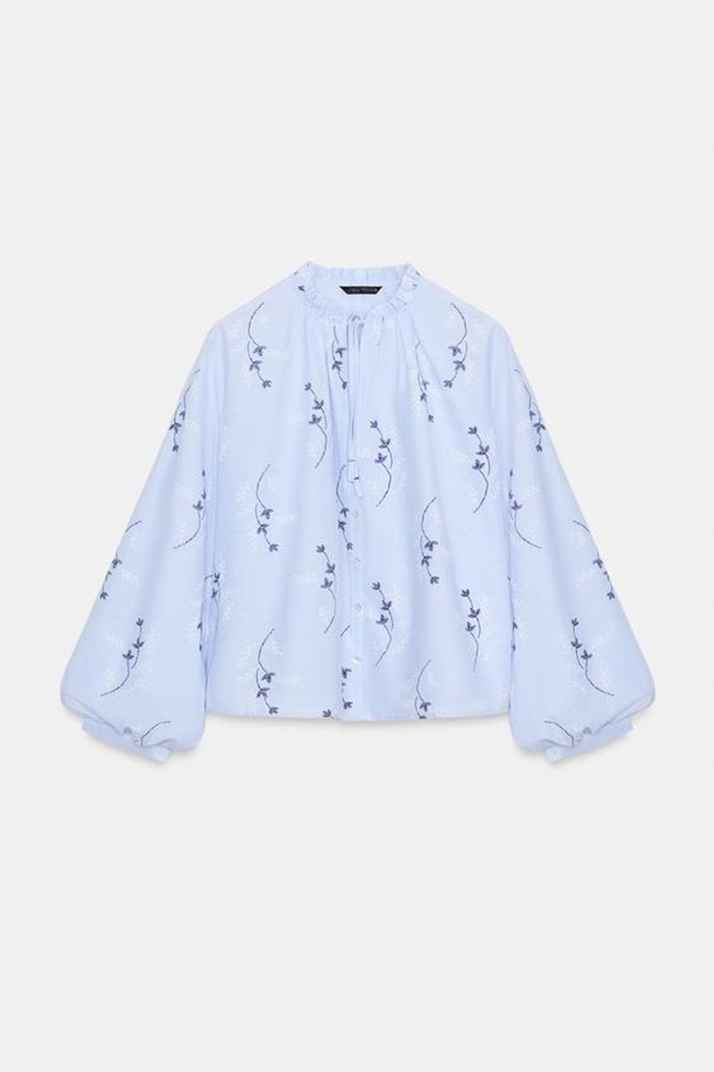 Блузка с аппликацией и вышивкой - ZARA