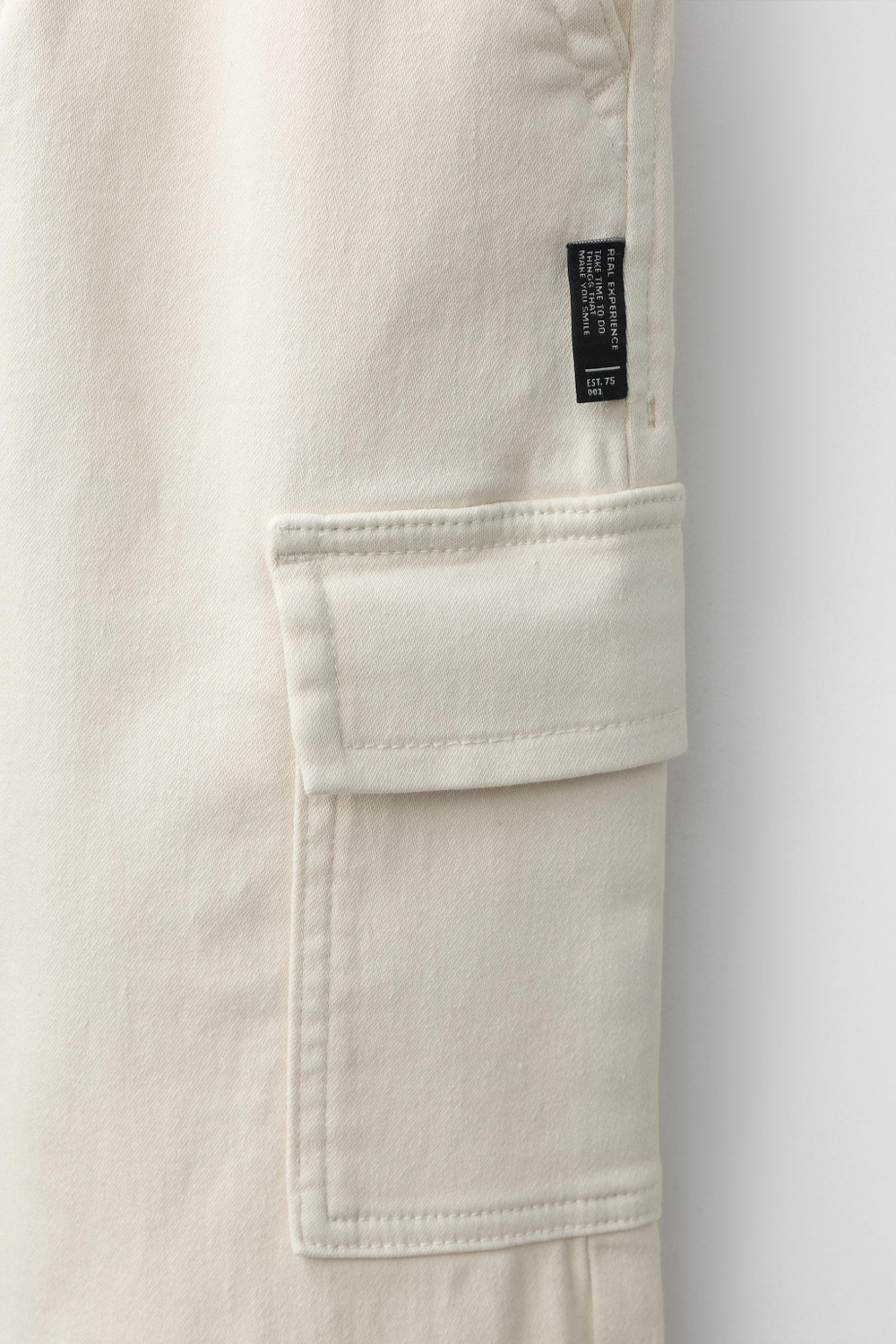 ZARA БРЮКИ КАРГО, ЦВЕТ СЛОНОВОЙ КОСТИ