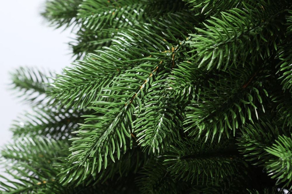 Ель искусственная «Изольда» (Литая хвоя) 250 см / 2,5 м