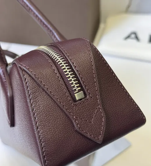 Сумка ALAIA LE TECKEL MEDIUM из натуральной кожи