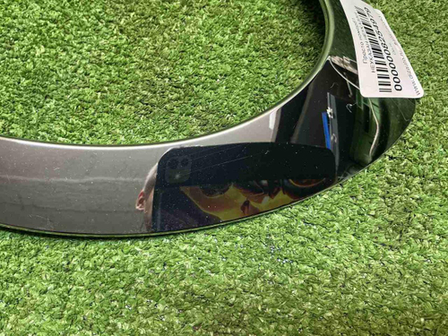 Накладка фары левая Mini Countryman F60 (16-23)