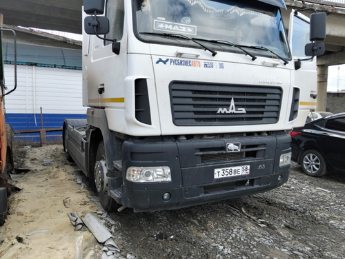 МАЗ 5440 4x2 Седельный тягач 5440С9-570-031 (Дизельный, 11,1 л, 420 л.с., МТ)