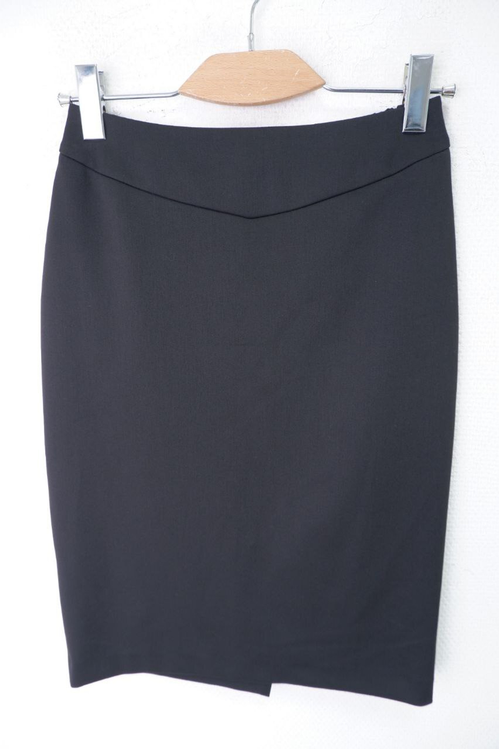 Юбка Yarmina классическая 42 размер, новая