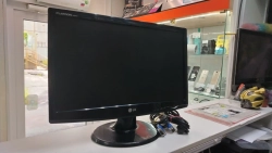 Монитор LG W2043T-PF