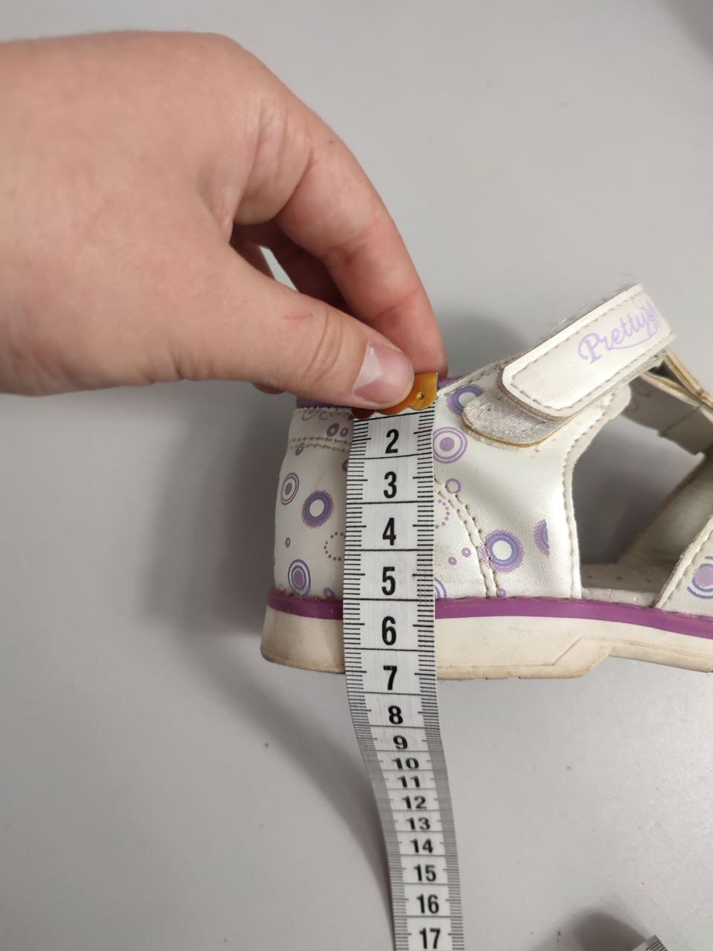 Сандалии Тотошка светлые 31 размер