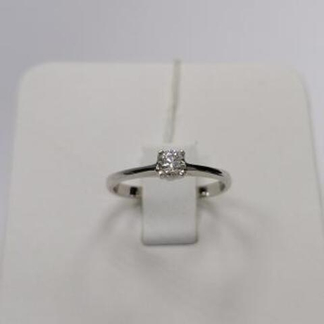 Кольцо из золота с бриллиантами