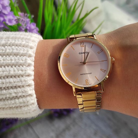 Наручные часы Casio LTP-VT01G-4B