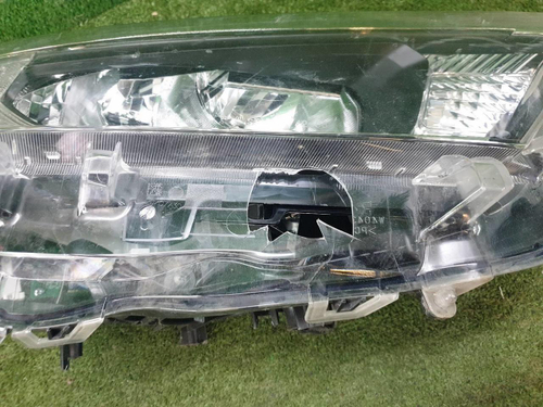 Битая Фара правая Toyota RAV4 5 XA50 (2018-н.в.) LED