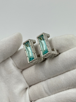 Клипсы с голубыми кристаллами Givenchy