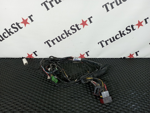 Проводка двери правой