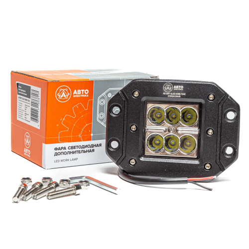 Фара светодиодная дополнительная, прямоугольная 122*73*92, направленный свет, 6 диодов, встраиваемая, 18 Вт, 10-30 В