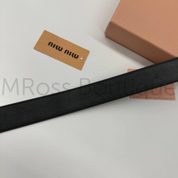 Кожаный женский ремень Miu Miu черный