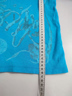 Футболка яркая на 8 лет