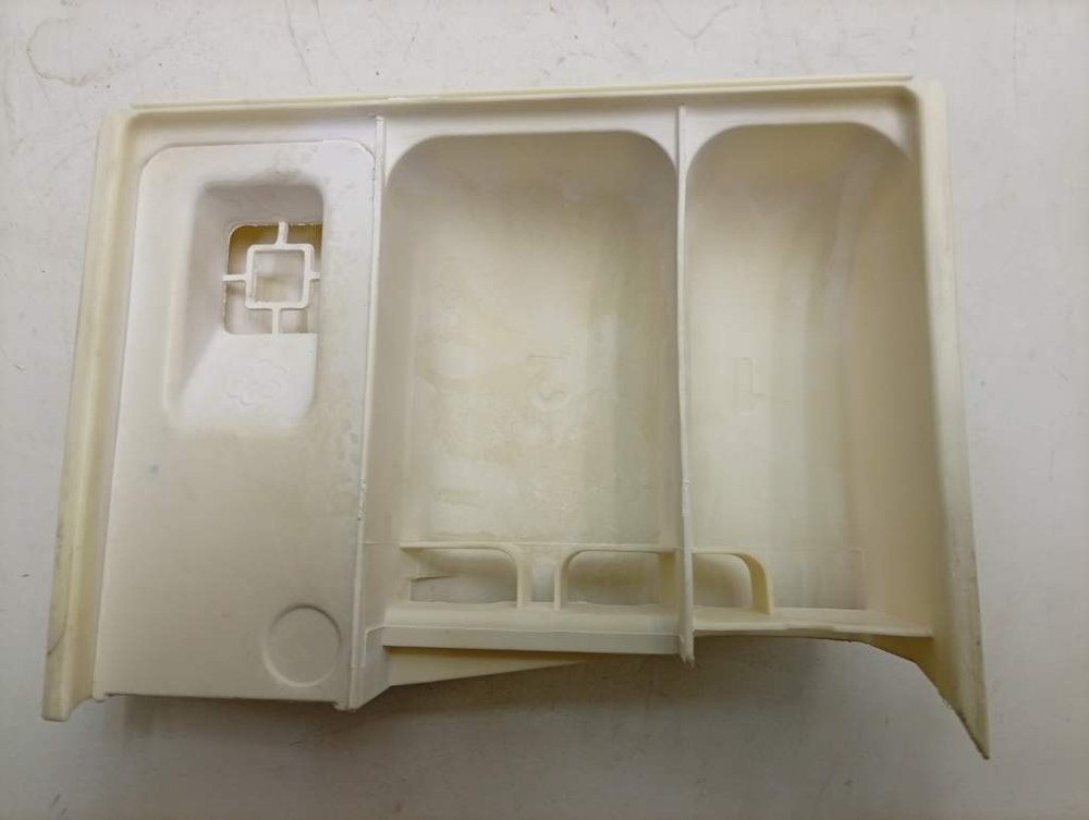 IWUE 4105 CIS кт28 Кювета для стиральной машины Ariston Indesit б/у