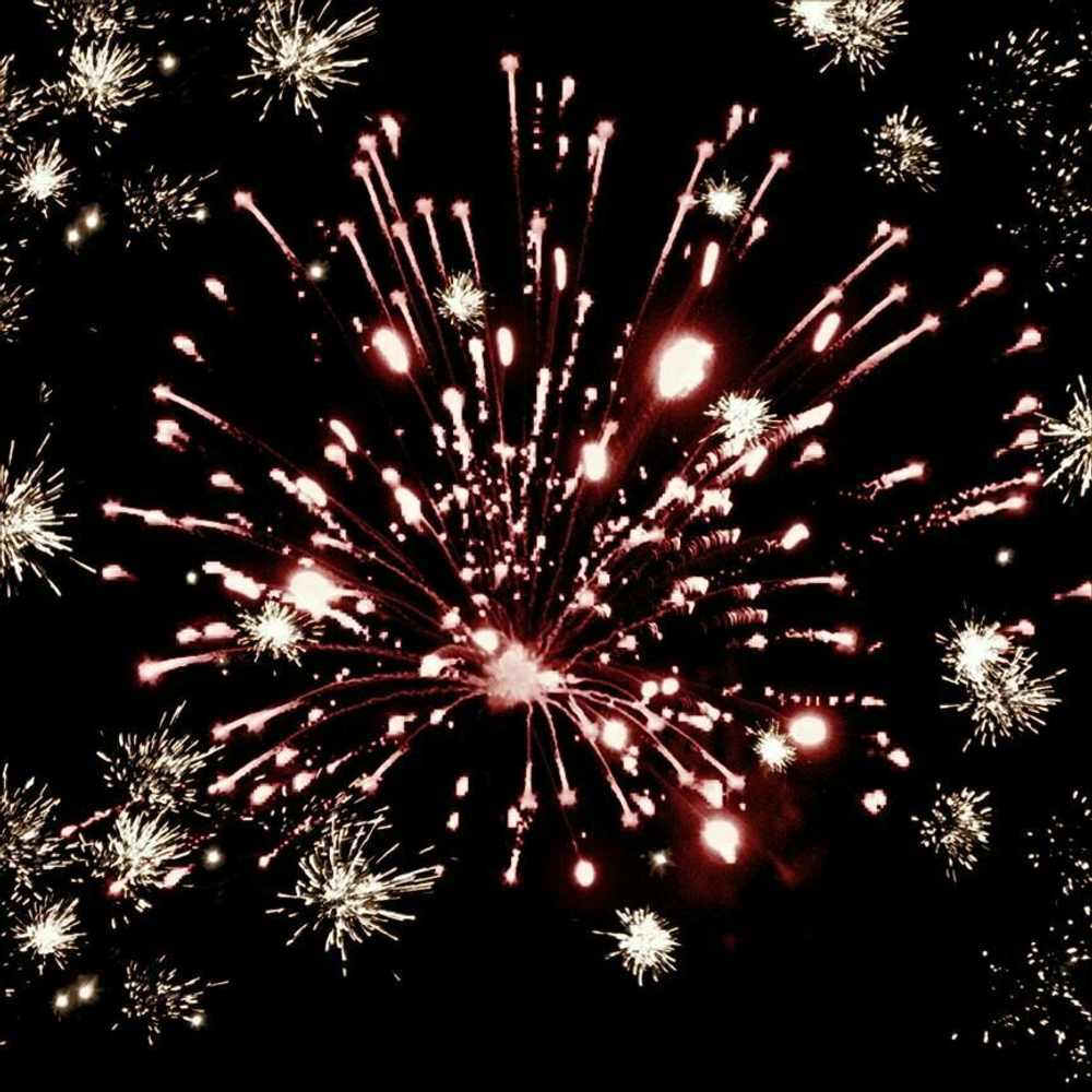 Фейерверк Салют "Хиханьки да Хаханьки" (36 залпов, калибр 0,6") Огненный цветок